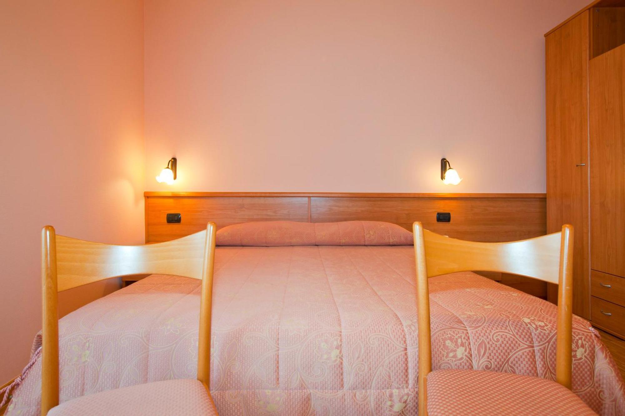 Hotel Migliorati Castione della Presolana Phòng bức ảnh